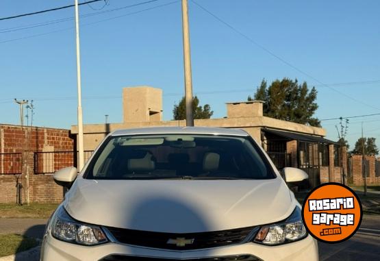 Autos - Chevrolet Cruze 2017 GNC 106000Km - En Venta