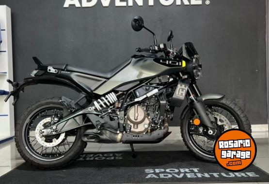 Motos - Husqvarna Svartpilen 401 G3 2024 Nafta 1155Km - En Venta