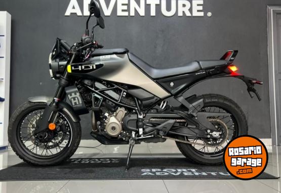 Motos - Husqvarna Svartpilen 401 G3 2024 Nafta 1155Km - En Venta
