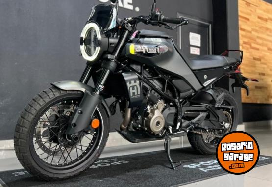 Motos - Husqvarna Svartpilen 401 G3 2024 Nafta 1155Km - En Venta