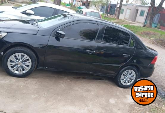 Autos - Volkswagen Voyage 2011 GNC 162000Km - En Venta