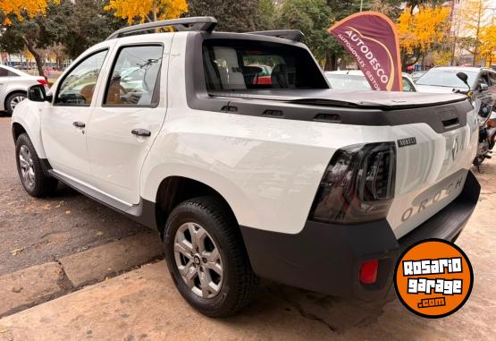 Camionetas - Renault Oroch Emotion 2023 Nafta 49000Km - En Venta