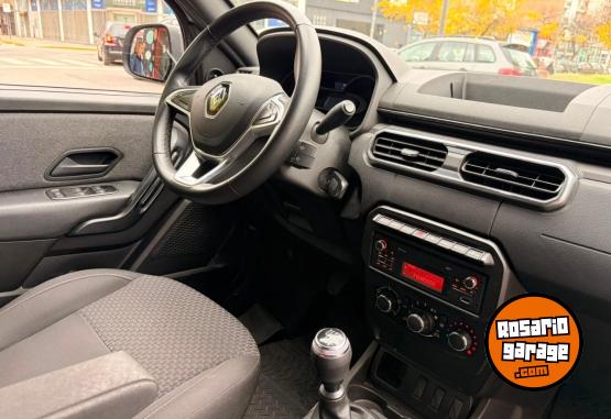 Camionetas - Renault Oroch Emotion 2023 Nafta 49000Km - En Venta