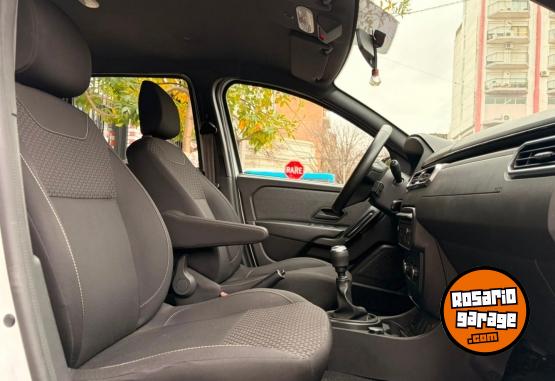 Camionetas - Renault Oroch Emotion 2023 Nafta 49000Km - En Venta