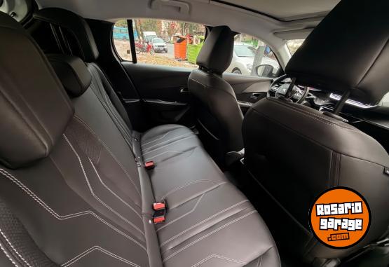 Autos - Peugeot 208 2022 Nafta 30000Km - En Venta