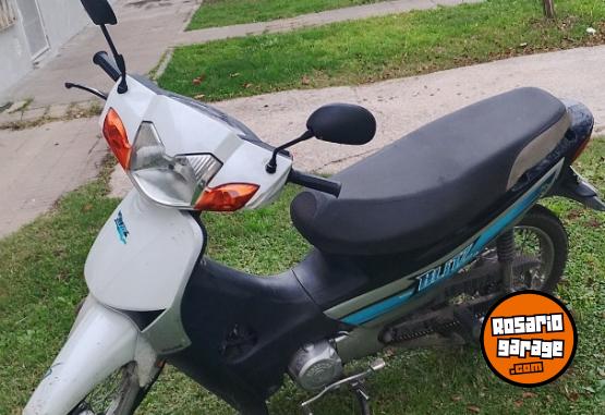 Motos - Motomel Blitz 2022 Nafta 20000Km - En Venta