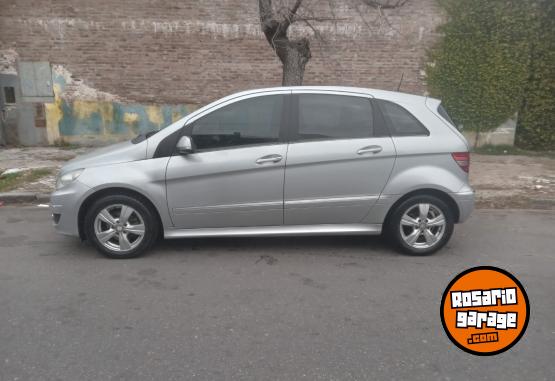 Autos - Mercedes Benz Clase B 2011 Nafta 230000Km - En Venta