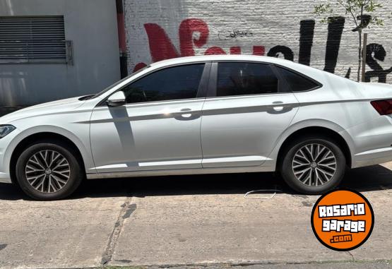 Autos - Volkswagen Vento 1.4 TSI Confortline 2019 Nafta 30000Km - En Venta