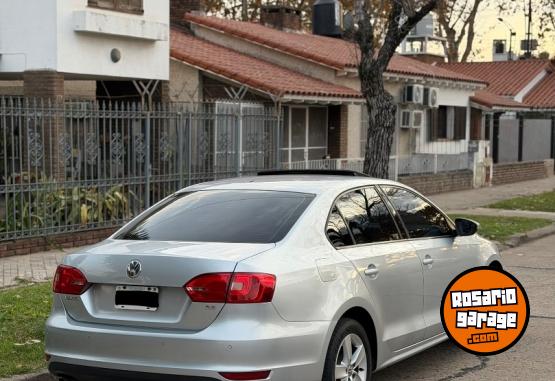 Autos - Volkswagen Vento 2012 Nafta 145000Km - En Venta