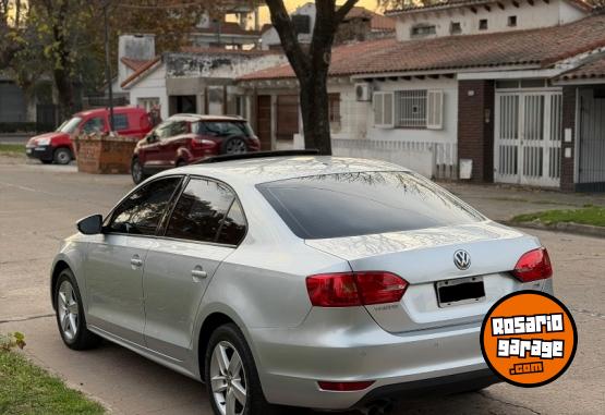 Autos - Volkswagen Vento 2012 Nafta 145000Km - En Venta