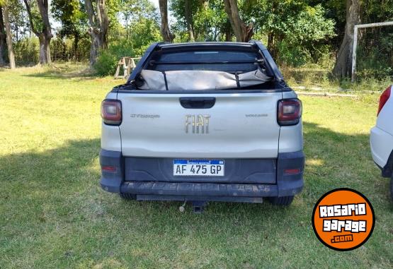 Camionetas - Fiat Strada Volcano 2022 Nafta 80000Km - En Venta