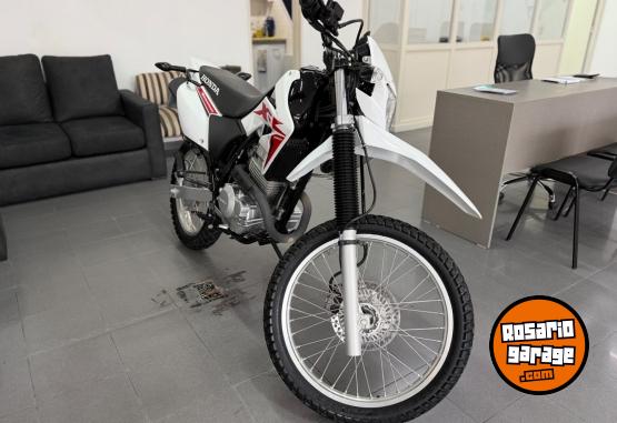 Motos - Honda XR 250 TORNADO 2023 Nafta 3100Km - En Venta