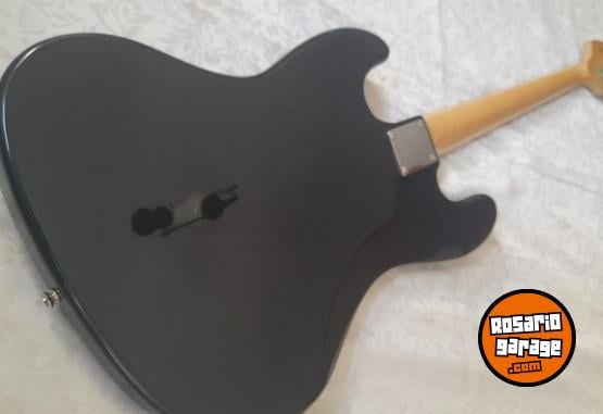 Instrumentos Musicales - Jazz Bass Squier Sonus mics - En Venta