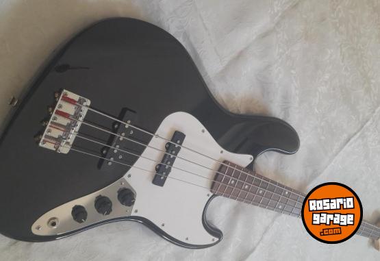 Instrumentos Musicales - Jazz Bass Squier Sonus mics - En Venta