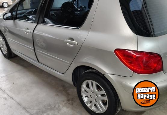 Autos - Peugeot 307 2010 Nafta 180000Km - En Venta