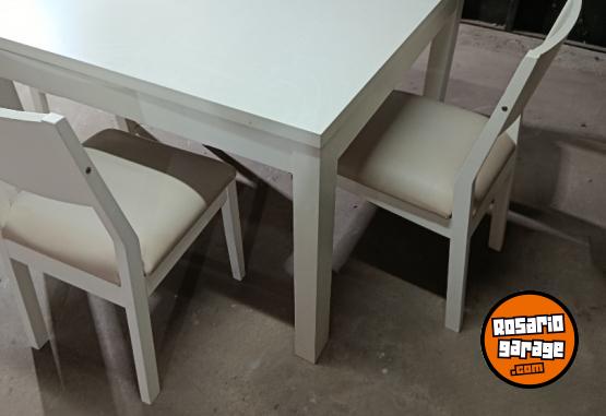 Hogar - Mesa con sillas - En Venta