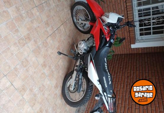 Motos - Honda XR 2018 Nafta 14700Km - En Venta
