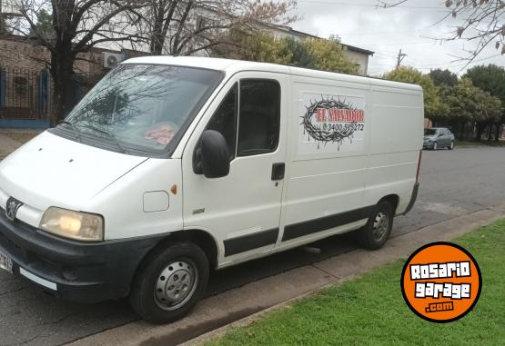 Utilitarios - Peugeot 2013 2013 Diesel 344000Km - En Venta