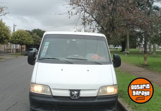 Utilitarios - Peugeot 2013 2013 Diesel 344000Km - En Venta