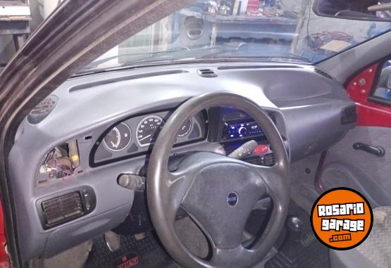 Autos - Fiat Palio tipo 1.6 2001 GNC 220000Km - En Venta