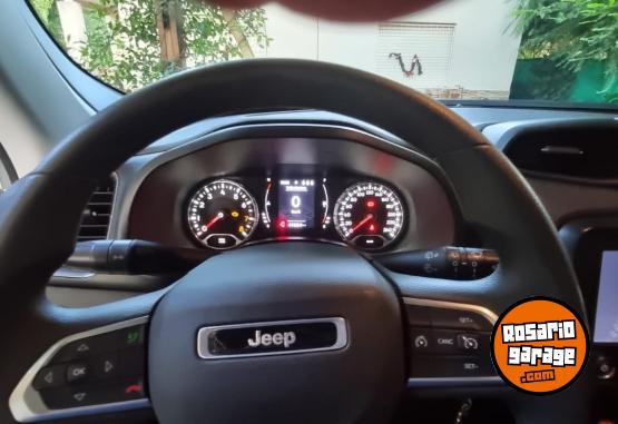 Camionetas - Jeep Renegade sport 2024 Nafta 46000Km - En Venta
