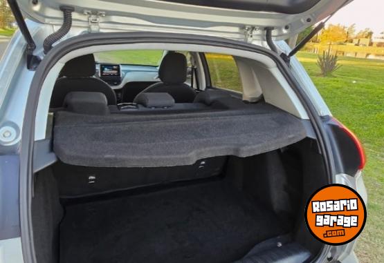 Autos - Peugeot 2008 2018 Nafta 90000Km - En Venta