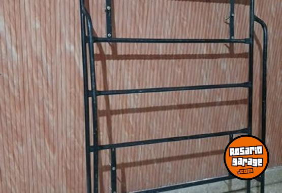 Accesorios para Autos - Parrilla portatuto - En Venta