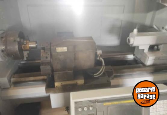 Herramientas - Torno cnc con 300 hrs de uso - En Venta