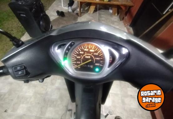 Motos - Mondial Max 2021 Nafta 13500Km - En Venta