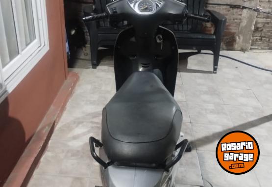 Motos - Mondial Max 2021 Nafta 13500Km - En Venta