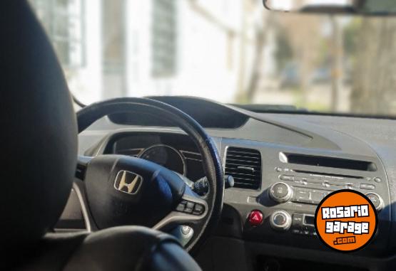 Autos - Honda Civic EXS 2009 Nafta 192350Km - En Venta