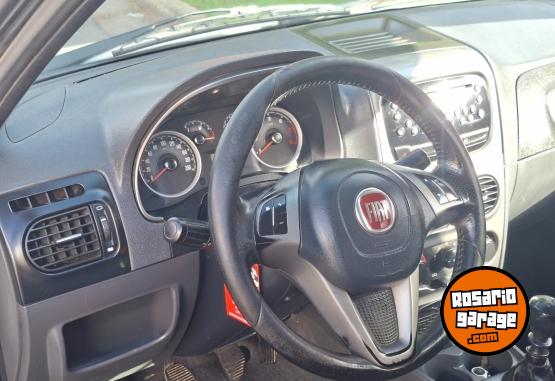 Camionetas - Fiat Strada jtd 2016 Diesel 205000Km - En Venta