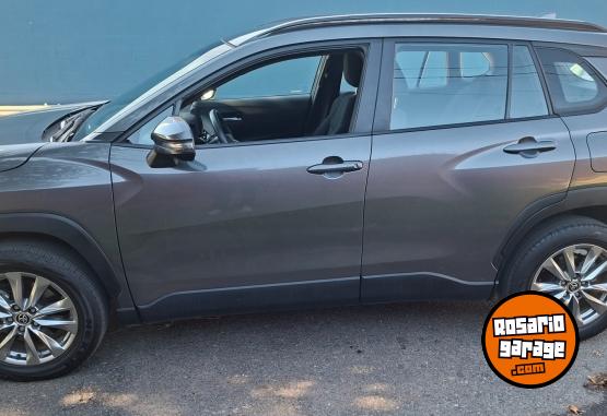 Camionetas - Toyota Corolla cross xli 2023 Nafta 81000Km - En Venta