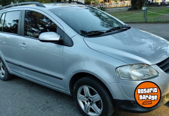 Autos - Volkswagen Suran 2007 Nafta 200000Km - En Venta