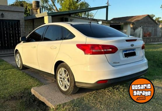 Autos - Ford Focus SE 2016 Nafta 141000Km - En Venta