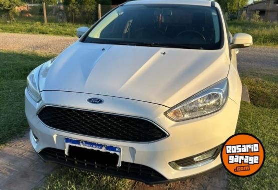 Autos - Ford Focus SE 2016 Nafta 141000Km - En Venta
