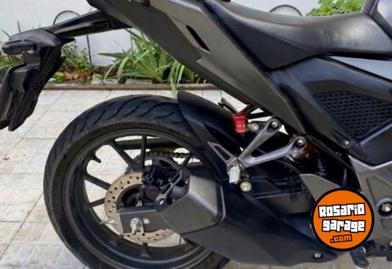 Motos - Honda Cb300F 2023 Nafta 11500Km - En Venta