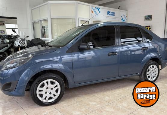 Autos - Ford FIESTA MAX 2010 Nafta 119747Km - En Venta