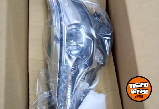 Accesorios para Autos - �pticas Hilux SW4 2016 a 2021 Originales - En Venta
