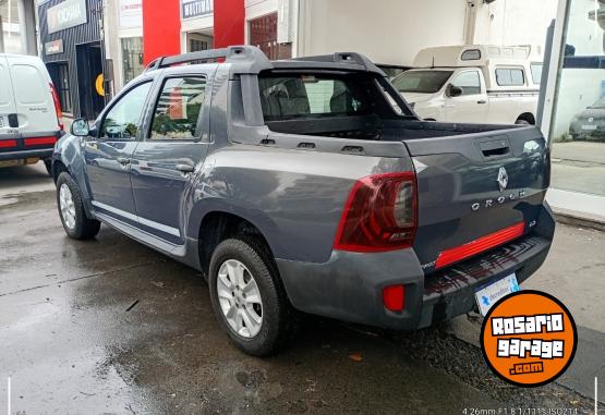Utilitarios - Renault OROCH 2019 Nafta - En Venta