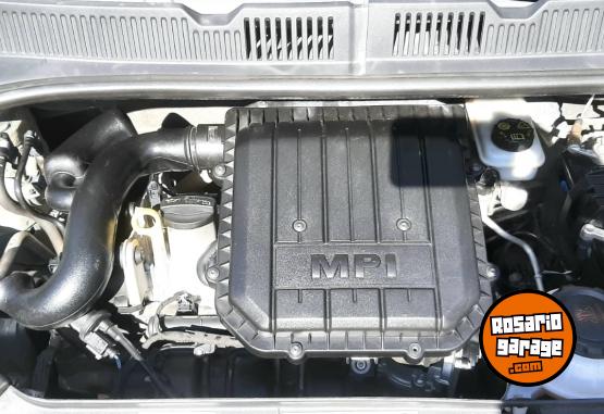 Autos - Volkswagen Up high 2019 Nafta 77000Km - En Venta