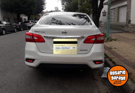 Autos - Nissan Sentra 2017 Nafta 49500Km - En Venta