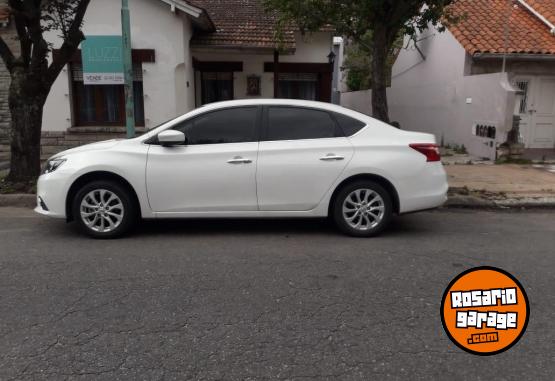 Autos - Nissan Sentra 2017 Nafta 49500Km - En Venta
