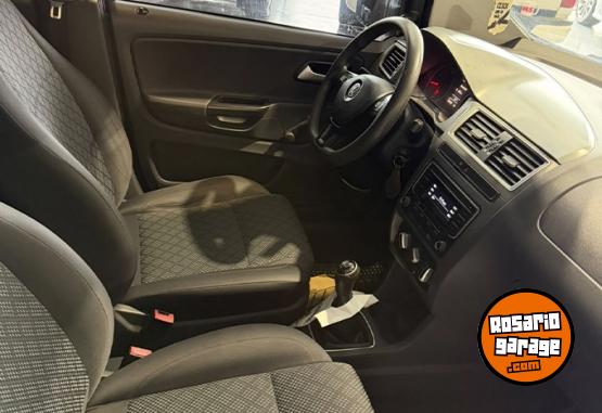 Autos - Volkswagen Suran Comfortline 2017 Nafta 132000Km - En Venta