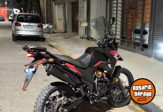 Motos - Gilera SMX 200 ADVENTURE 2023 Nafta 15000Km - En Venta