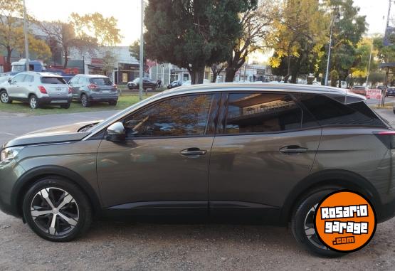 Autos - Peugeot 3008 no 308 5008 208 2017 Nafta 100000Km - En Venta