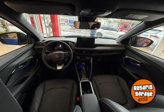 Autos - Toyota Yaris Cross SEG 1.5 2026 Nafta 0Km - En Venta