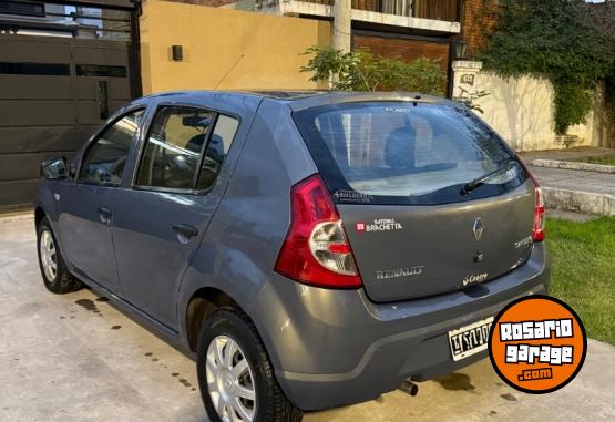 Autos - Renault Sandero 2010 Nafta 113000Km - En Venta