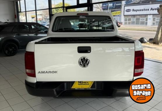 Camionetas - Volkswagen Amarok Trendline 2023 Diesel 39000Km - En Venta
