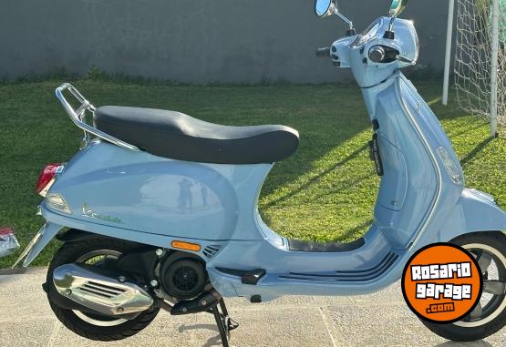 Motos - Vespa VXL 150 2025 Nafta 5000Km - En Venta